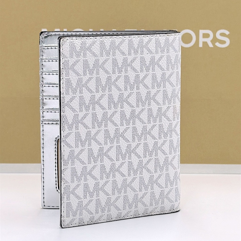 Michael Kors White Travel Passport Cover with Patches - Picture 5 of 10